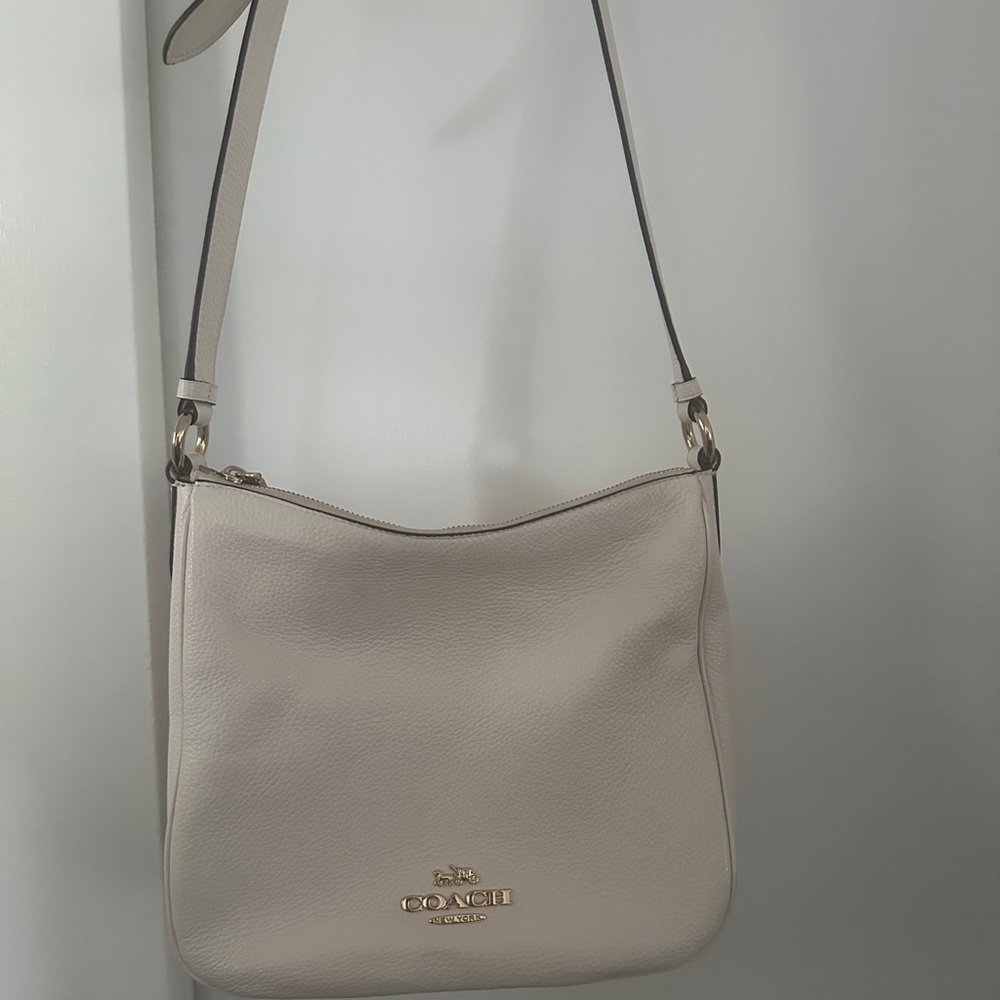 Coach Off-White Leather Shoulder Bag & Wallet